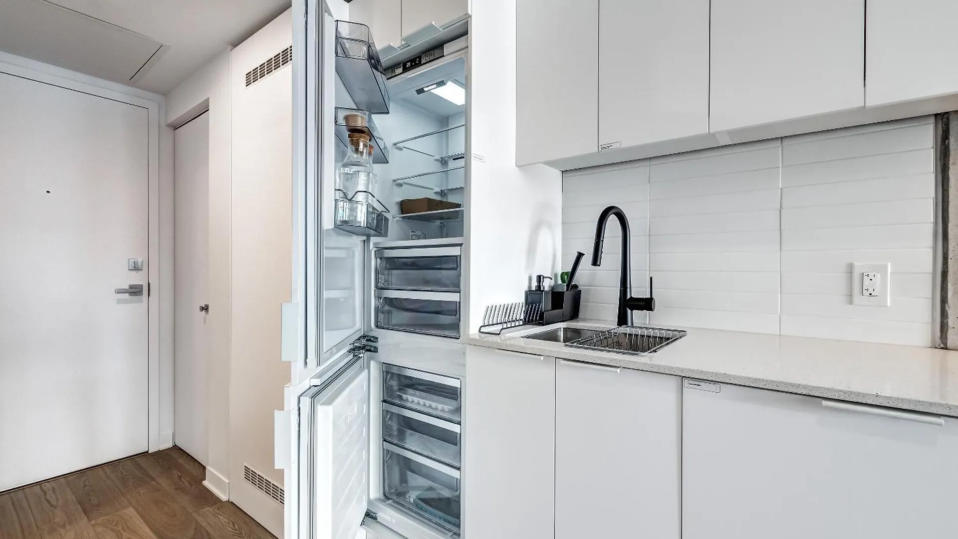 Daire Magnifique Studio Au Centre-Ville A 5 Min A Pied De Tout Montréal